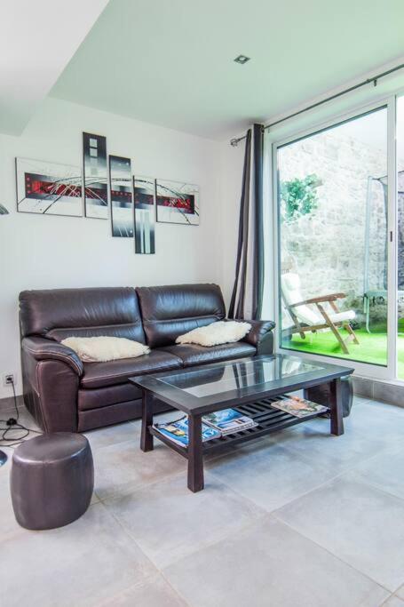 Appartement Avec Jardin Interieur 4 Pers Centre Ville Nemours Eksteriør billede